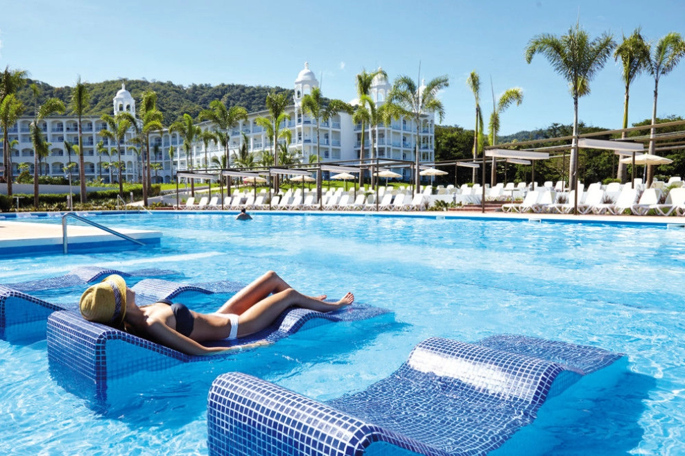 You'll experience all-inclusive hotels like never before at RIU Guanacaste and RIU Palace.